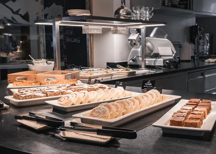 Jerzner Hof 4 Sterne Superior מלון 4*